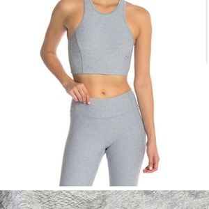 Outdoor Voices Athena High Neck Sports Bra Medium